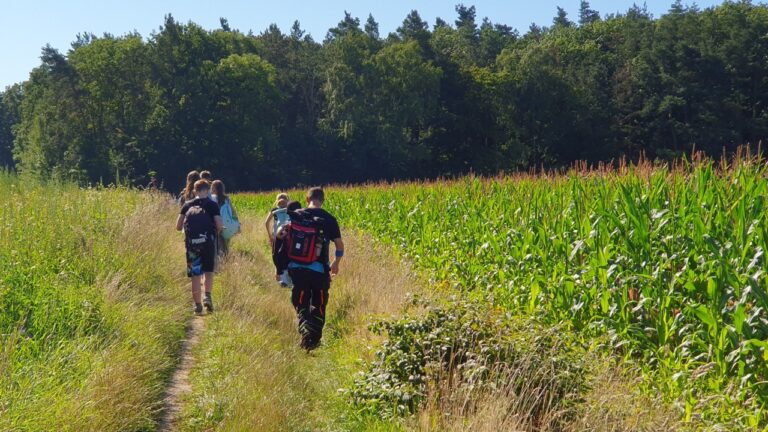 Schuljahresbeginn mit Wandertag